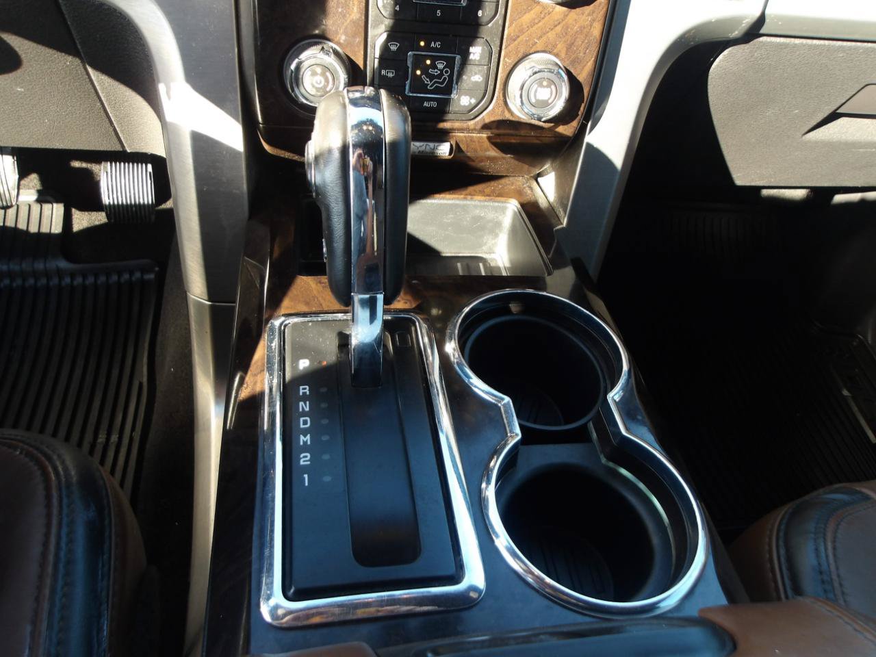 Used 2014 Ford F150 Platinum RWD image 26
