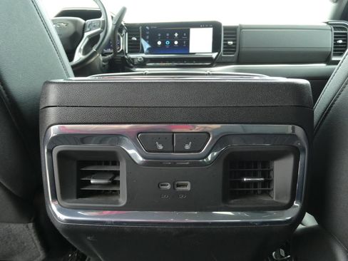 Certified 2024 Chevrolet Silverado 2500 LTZ w/ LTZ Plus Package AWD/4WD image 22