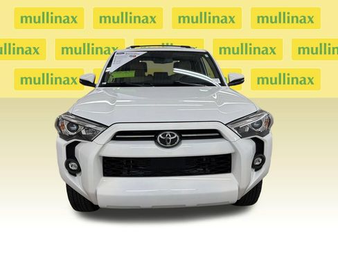 Used 2024 Toyota 4Runner SR5 Premium AWD/4WD image 15