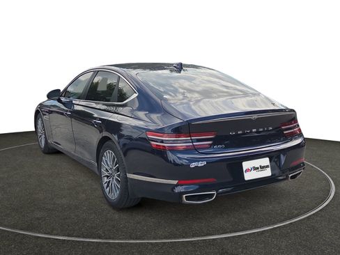 Used 2023 Genesis G80 2.5T RWD image 3