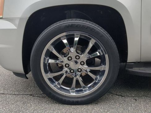 Used 2011 GMC Yukon SLE image 33