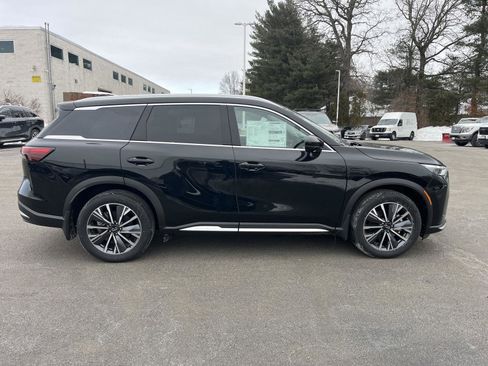 New 2026 INFINITI QX60 Luxe w/ Cargo Package image 2