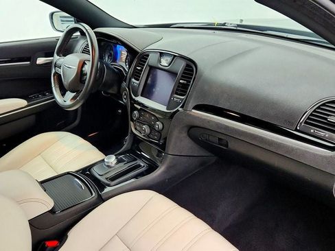Used 2020 Chrysler 300 S AWD/4WD image 26