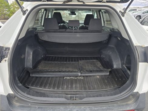 Certified 2021 Toyota RAV4 LE AWD/4WD image 23