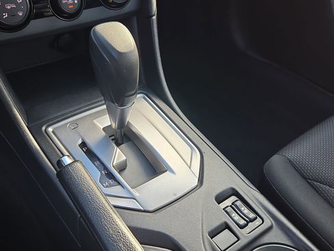 Used 2018 Subaru Impreza 2.0i Premium image 25