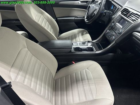 Used 2018 Ford Fusion S image 21