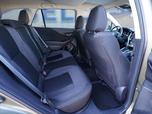 Used 2023 Subaru Outback Premium image 27