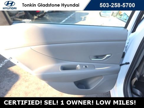 Certified 2024 Hyundai Elantra SEL image 26