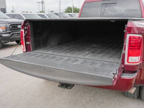 Used 2017 RAM 3500 Laramie Longhorn AWD/4WD image 11