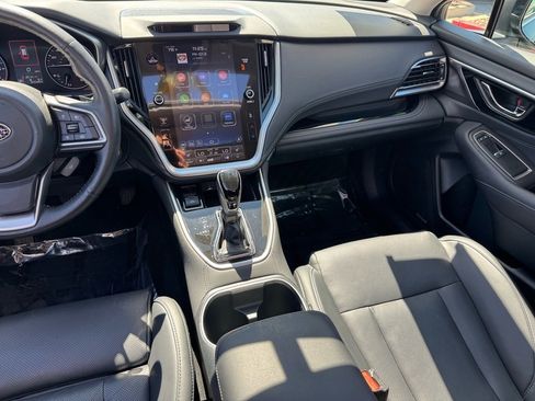 Used 2022 Subaru Outback Limited image 18