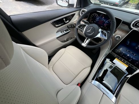 New 2026 Mercedes-Benz GLC 300 4MATIC image 16