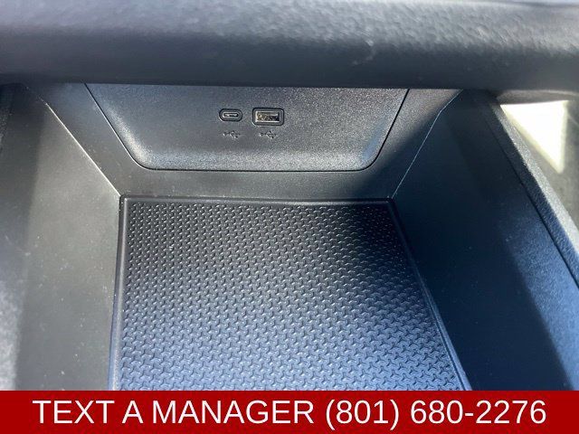 Used 2026 Chevrolet Equinox LT AWD/4WD image 21