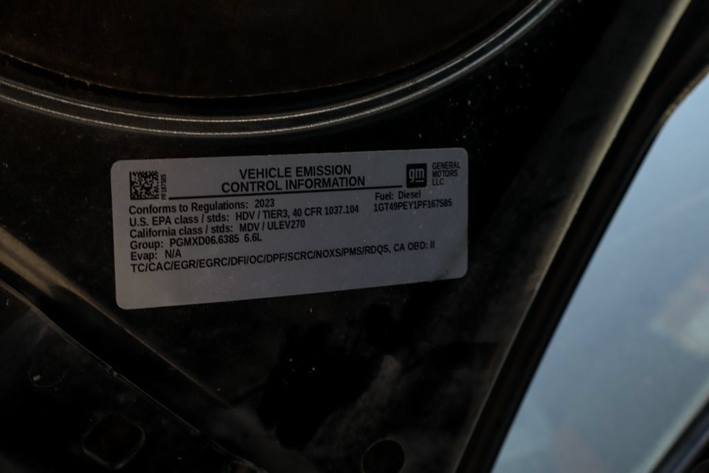 Used 2023 GMC Sierra 2500 AT4 w/ AT4 Preferred Package AWD/4WD image 16