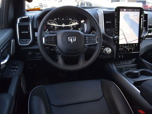 Used 2026 RAM 1500 Laramie AWD/4WD image 18