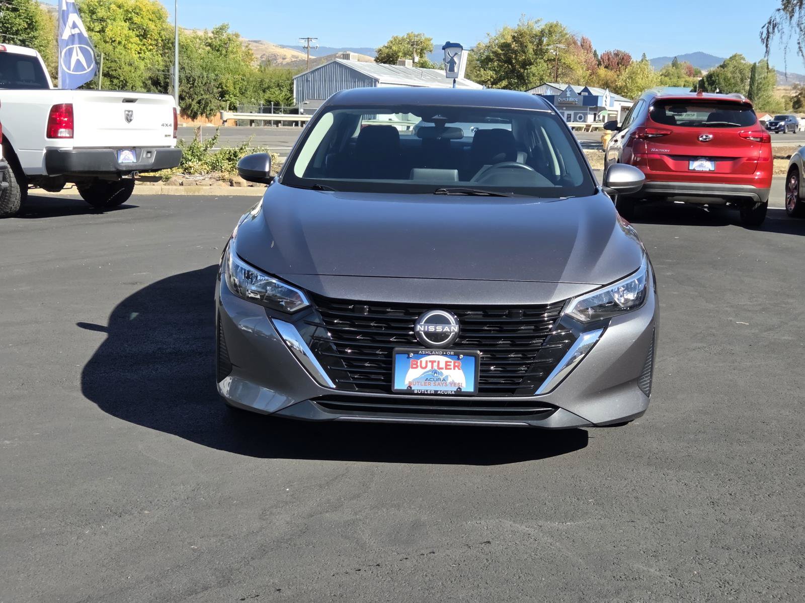 Used 2025 Nissan Sentra SV w/ All-Weather Package FWD image 2