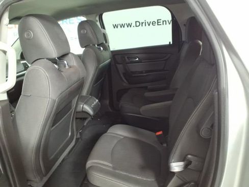 Used 2016 GMC Acadia SLE FWD image 9