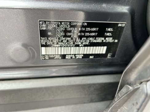 Used 2023 Toyota RAV4 LE AWD/4WD image 26