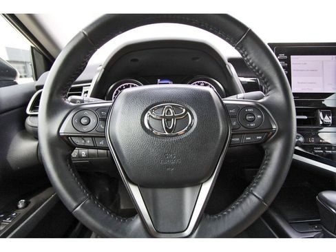 Used 2024 Toyota Camry SE w/ Convenience Package FWD image 14