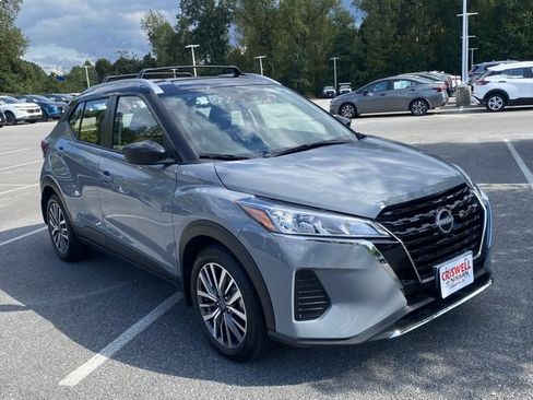 Certified 2024 Nissan Kicks SV w/ Interior Electronics Package image 2