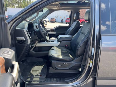 Used 2015 Ford F150 Lariat w/ Equipment Group 501A Mid AWD/4WD image 18