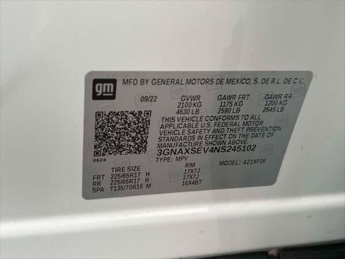 Used 2022 Chevrolet Equinox LS w/ LS Convenience Package image 19