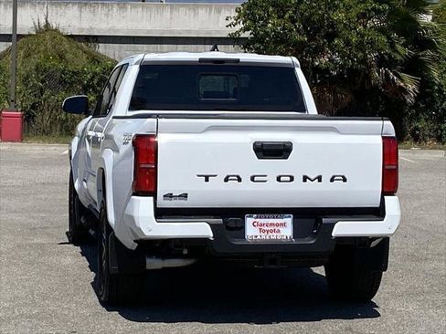 Certified 2026 Toyota Tacoma TRD Sport w/ TRD Sport Upgrade Package AWD/4WD image 42