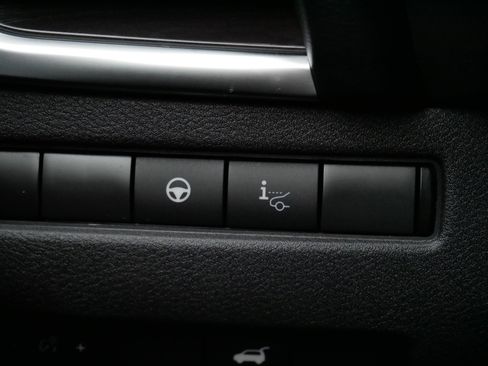 Used 2023 Nissan Rogue Platinum w/ Platinum Premium Package image 26