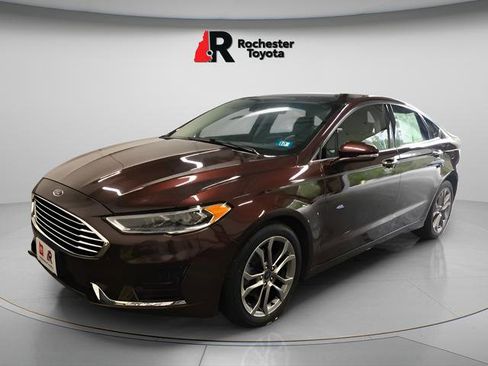 Used 2017 Ford Edge SEL image 9