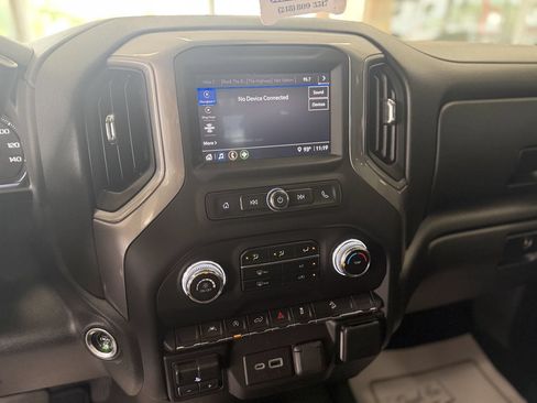 Used 2023 GMC Sierra 1500 Pro w/ Graphite Edition AWD/4WD image 34