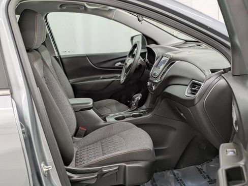 Used 2024 Chevrolet Equinox LT AWD/4WD image 26