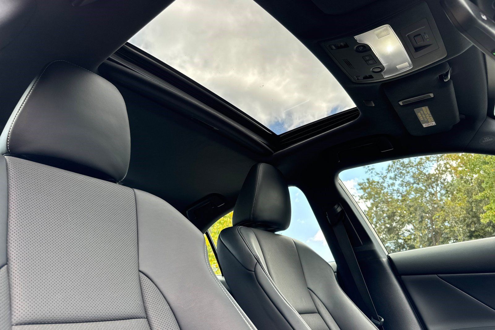 Used 2019 Lexus IS 300 F Sport w/ F Sport Package RWD image 20