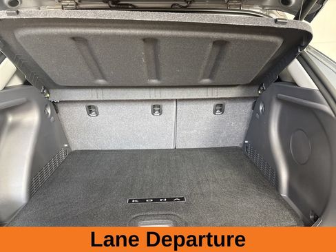 Used 2026 Hyundai Kona Limited FWD image 21
