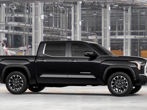 New 2026 Toyota Tundra Limited AWD/4WD image 15