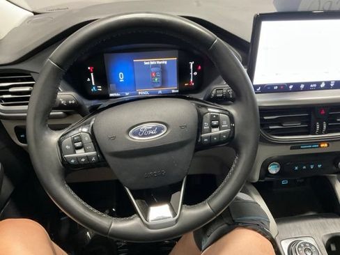 Used 2023 Ford Escape Active w/ Tech Pack #1 AWD/4WD image 33