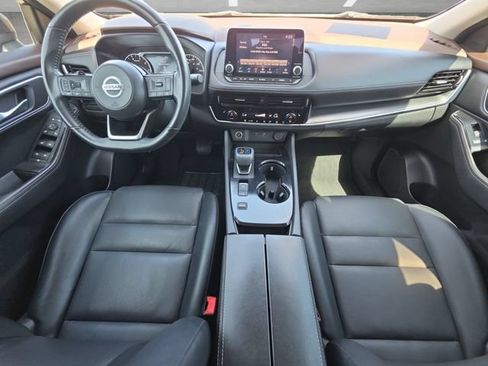 Used 2021 Nissan Rogue SV w/ Premium Package FWD image 21