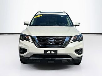 Used 2019 Nissan Pathfinder Platinum video 2