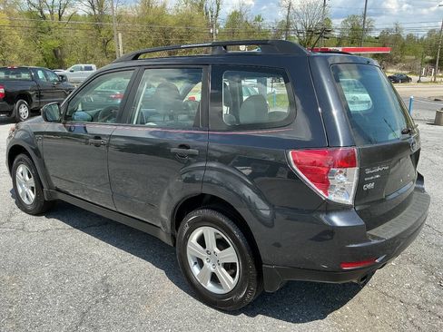 Used 2013 Subaru Forester 2.5X AWD/4WD image 8