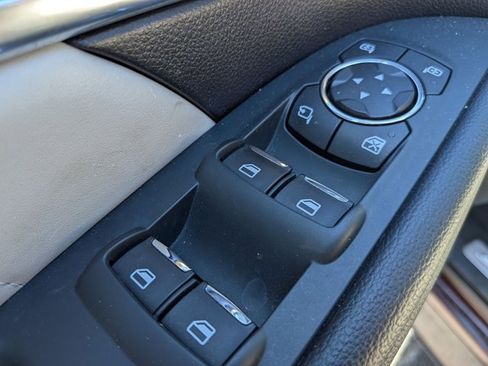 Used 2019 Ford Explorer Limited w/ Limited Luxury Package image 11