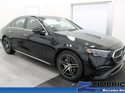 New 2025 Mercedes-Benz E 350 4MATIC Sedan