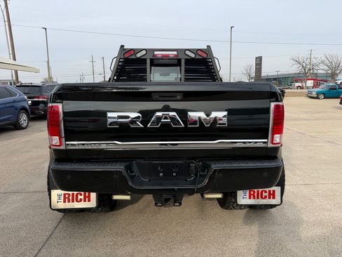Used 2017 RAM 3500 Laramie Longhorn AWD/4WD image 6