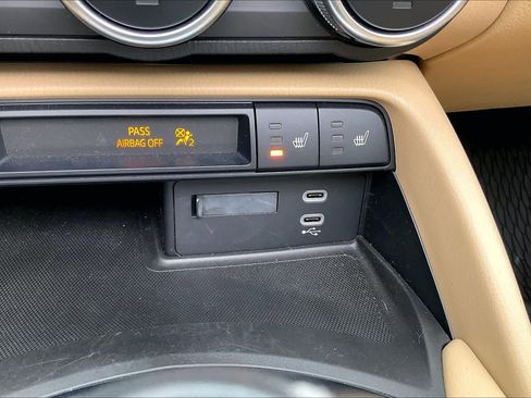 Used 2025 MAZDA MX-5 Miata RF Grand Touring w/ Weather Package image 34