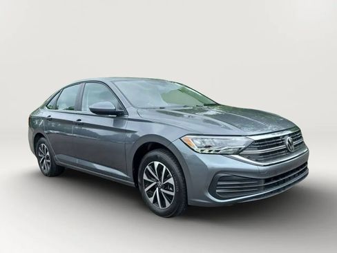 Used 2024 Volkswagen Jetta S FWD image 3