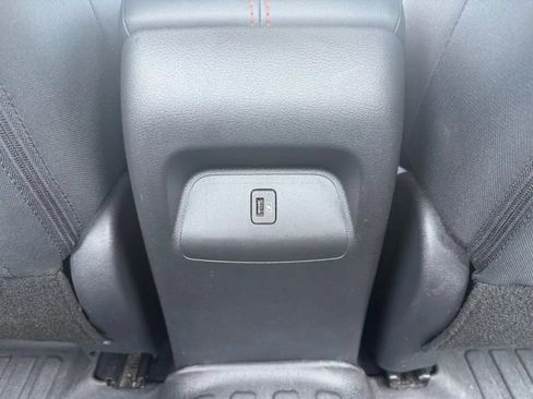 Used 2024 Nissan Sentra SR w/ Lighting Package FWD image 30