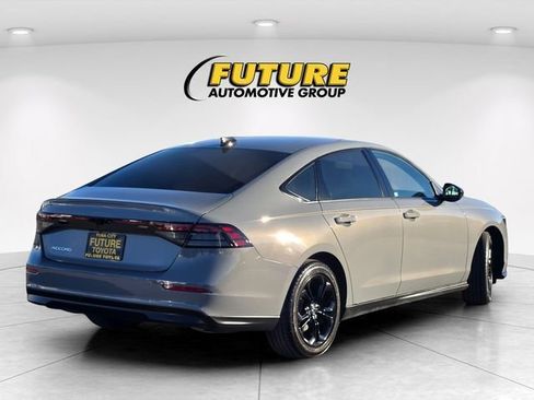 Used 2025 Honda Accord SE image 5