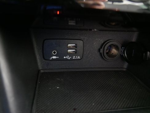 Used 2023 Subaru Forester Sport image 30