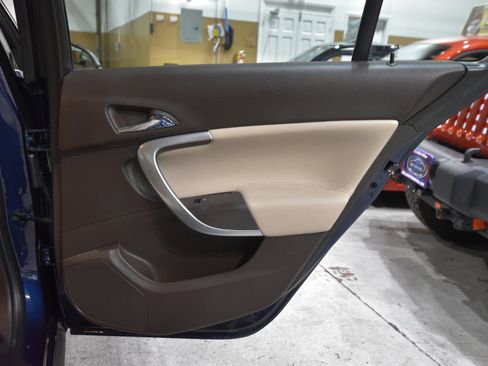 Used 2016 Buick Regal image 41
