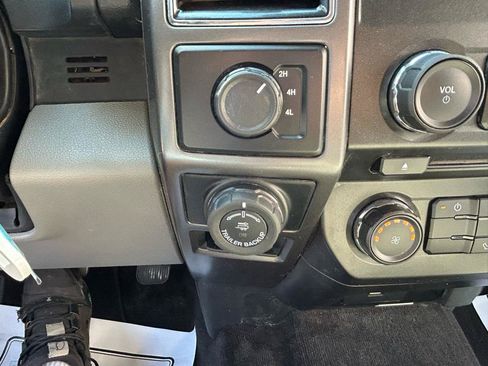 Used 2018 Ford F150 XLT w/ XTR Package AWD/4WD image 25