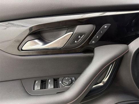 Certified 2023 Chevrolet Blazer RS w/ Driver Confidence II Package image 24