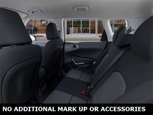 New 2025 Kia Soul S image 18