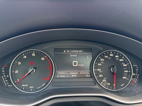 Used 2017 Audi A4 2.0T Premium w/ Convenience Package image 10